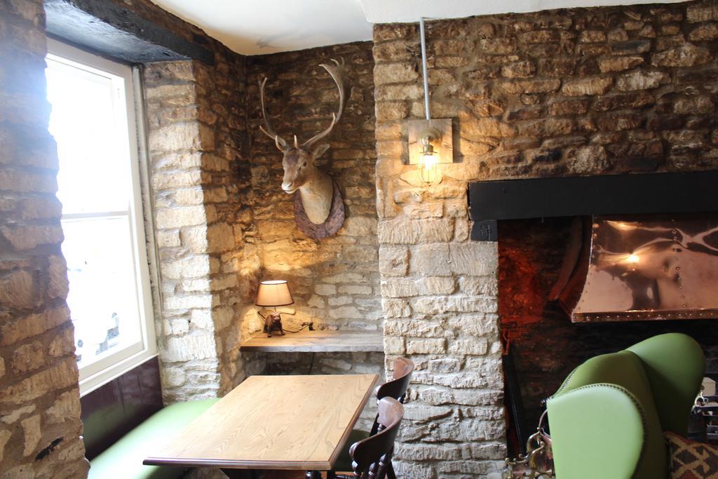 מלון The Woodstock Arms מראה חיצוני תמונה